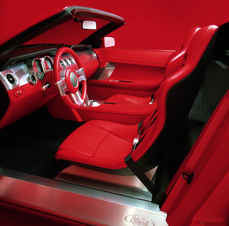 Ford Mustang GT Convertible Concept 2003 года  (фото 8 из 32)